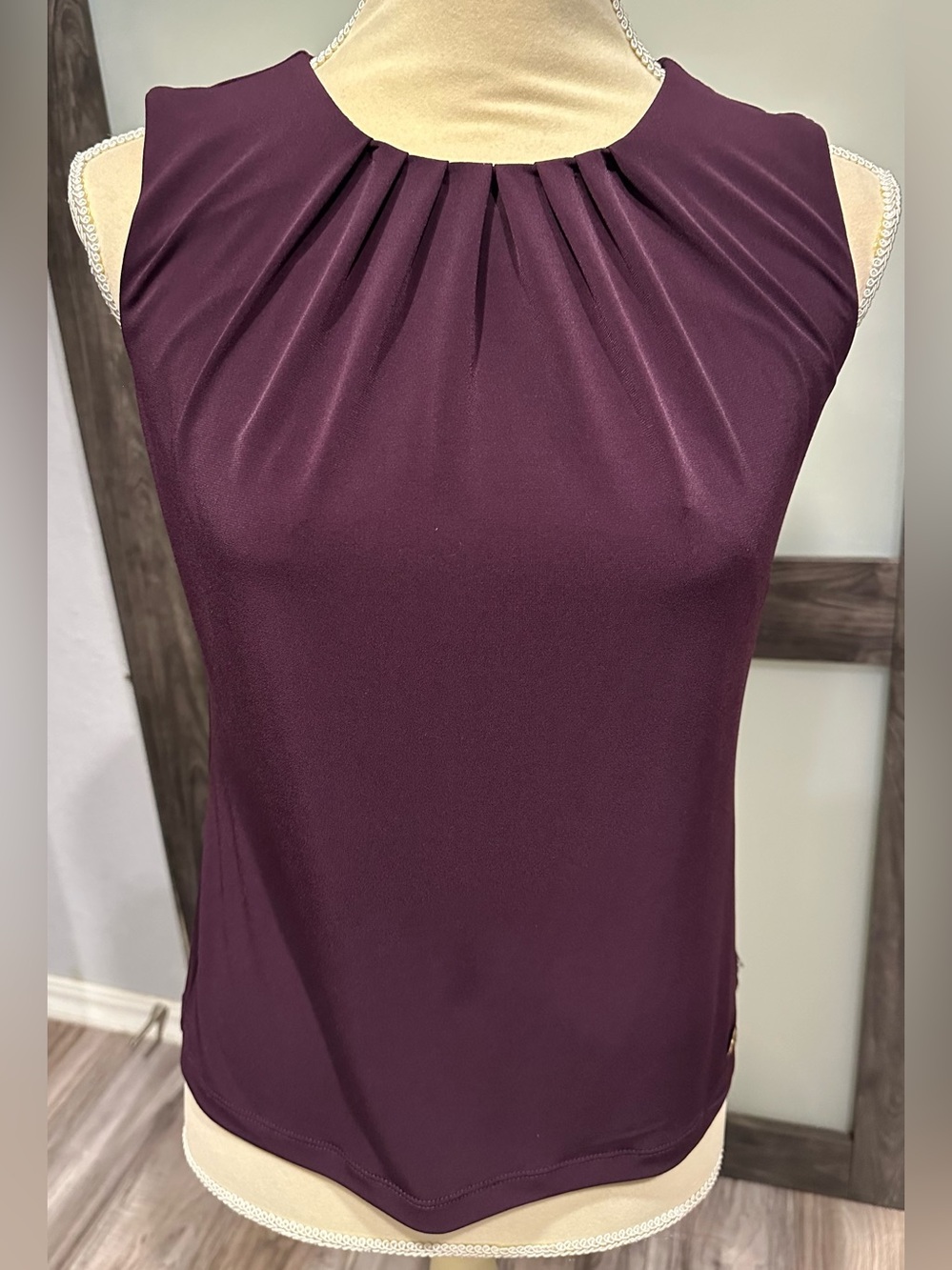 Calvin Klein Purple Grape Sleeveless Blouse Pleated Neck Petite Small Work